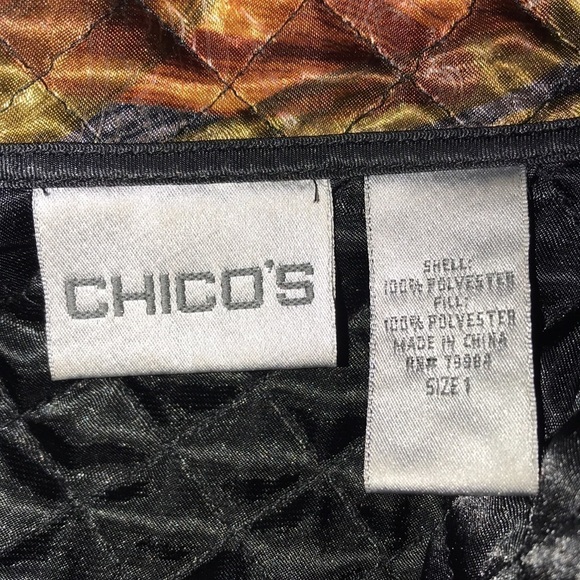 Gorgeous Chico’s Quilted Vest Size 1 - Picture 7 of 7